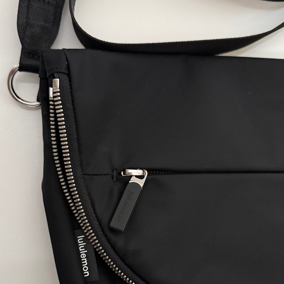 lululemon athletica Large Festival Bag - Picture 3 of 7